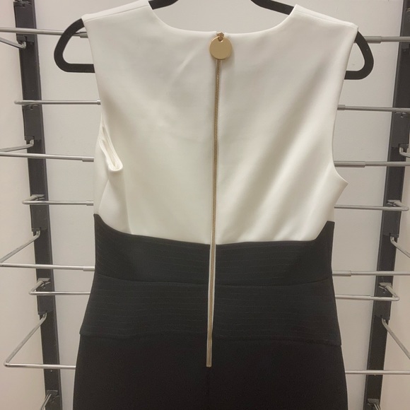 Dress - Picture 15 of 16